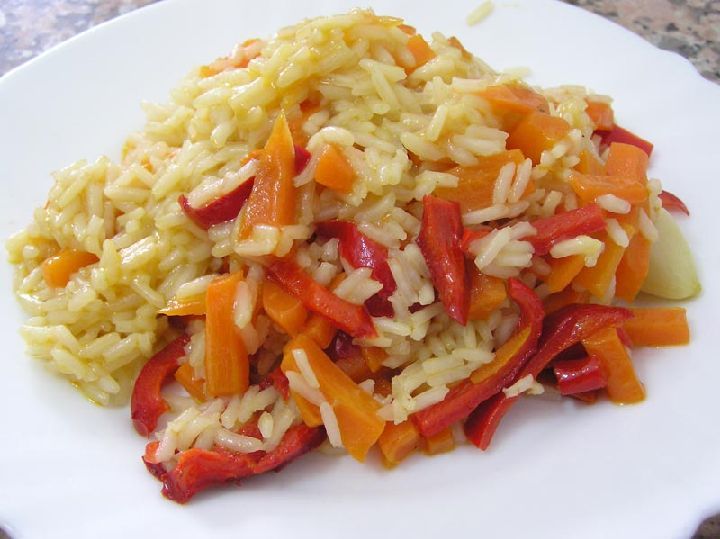 Arroz de Calasparra con setas, con espinacas y con zanahoria y pimiento, 3 guarniciones deliciosas. Foto: Región de Murcia