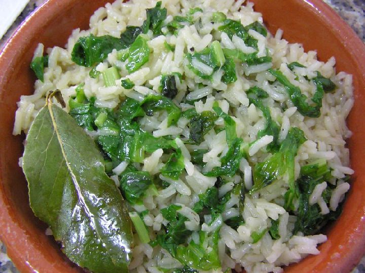 Arroz de Calasparra con setas, con espinacas y con zanahoria y pimiento, 3 guarniciones deliciosas. Foto: Región de Murcia