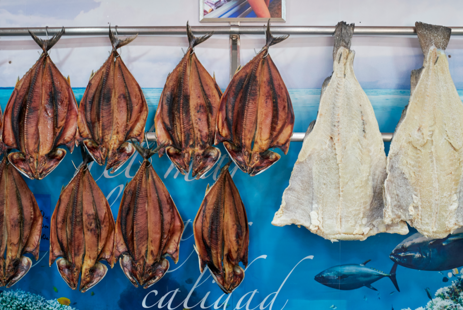Conoce la técnica del salazón y degusta hueva, mojama y bonito en Mazarrón. Foto: Valera Salazones Conoce la técnica del salazón y degusta hueva, mojama y bonito en Mazarrón. Foto: Valera Salazones