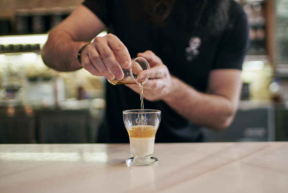 Donde aprender a preparar el auténtico café asiático de la Región de Murcia en Cartagena. Foto 1.001 Sabores