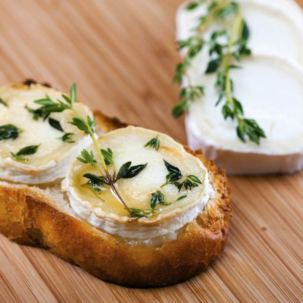 Tosta de queso de cabra al horno. Foto: bigstock