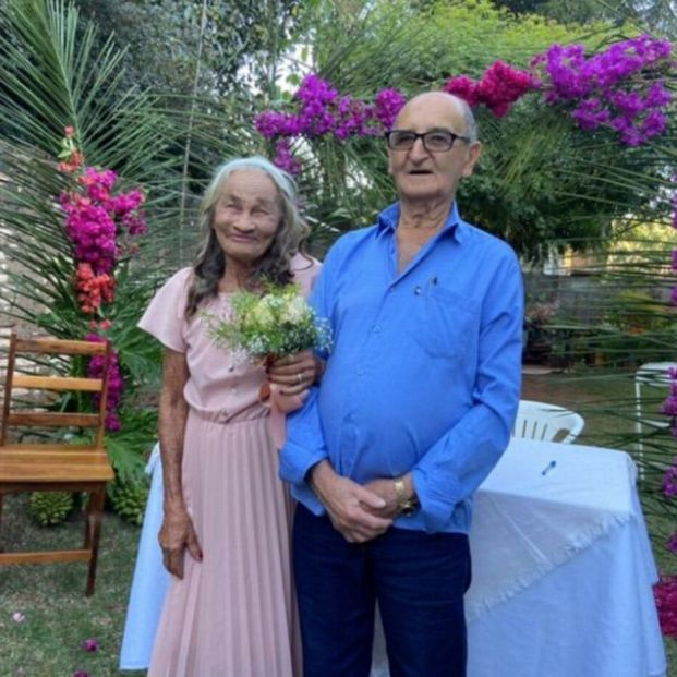 María y Sebastiao, la pareja de 78 y 92 años que acaba de casarse: "El amor no tiene edad"
