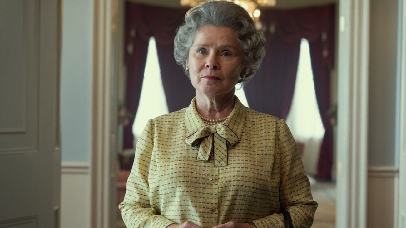 La serie 'The Crown' paraliza el rodaje de su temporada 6 "por respeto" a Isabel I