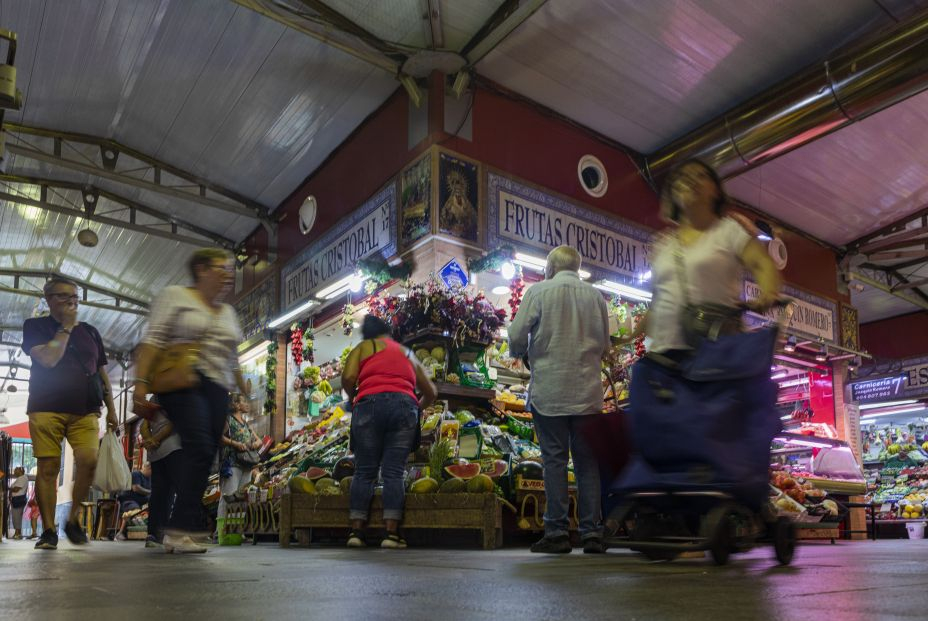 Facua pide al Gobierno que aplique la ley de comercio y fije precios máximos a los alimentos básicos