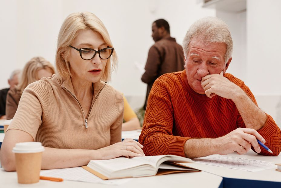 Las asignaturas universitarias más cursadas en España por los mayores de 65 años. Foto: Bigstock