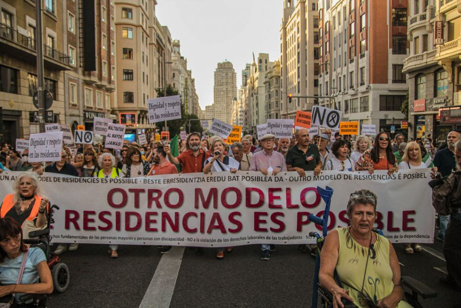 Manifestación residencias 17 de septiembre Madrid (Foto: Álvaro Ríos y Pablo Recio)