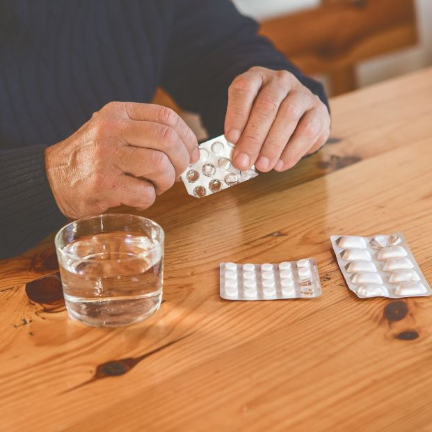 Errores en la medicación: pautas y consejos para evitarlos y minimizar los riesgos. Foto: Bigstock