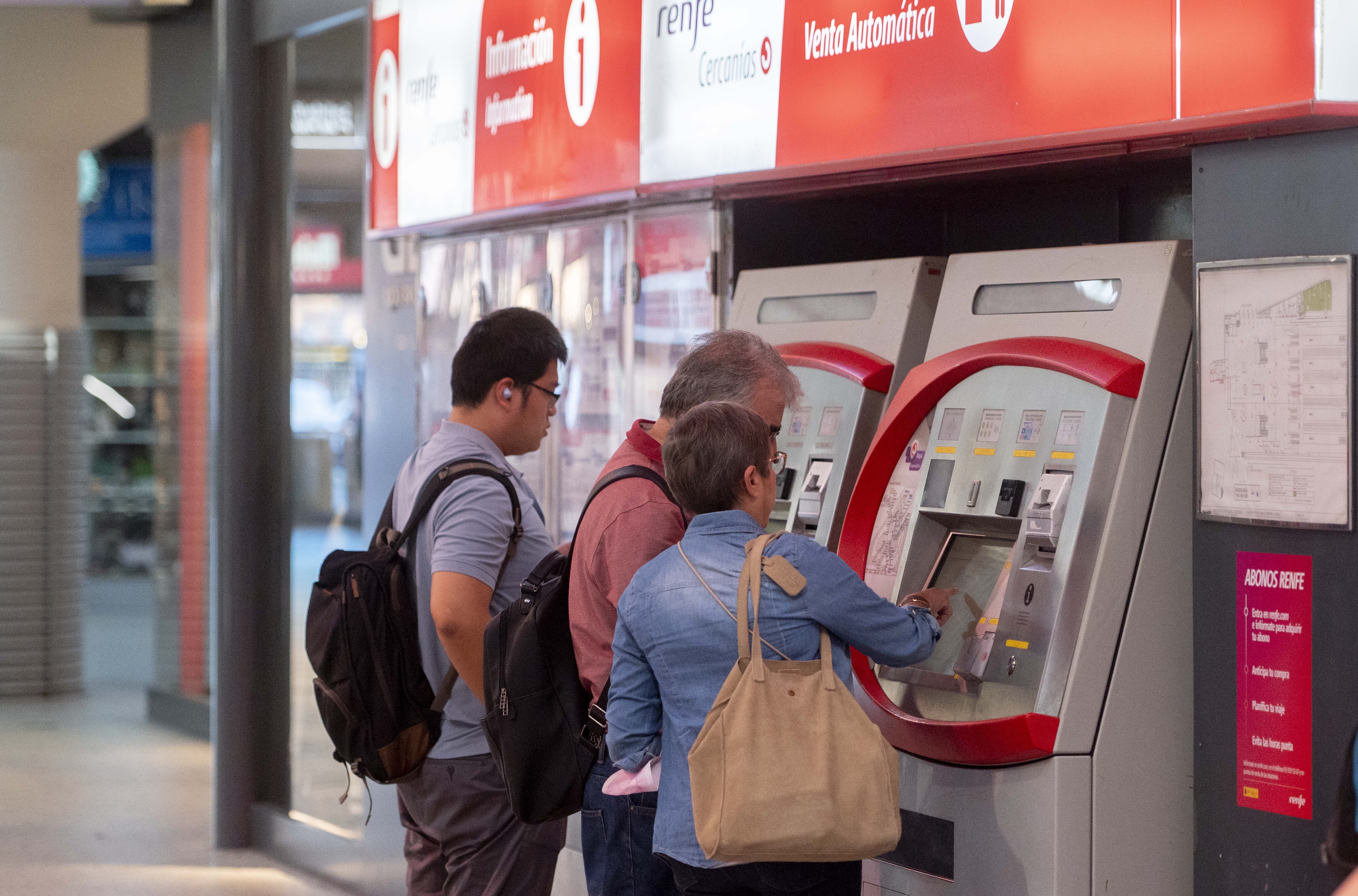 Renfe cambia las reservas de Media Distancia para frenar la picaresca con los abonos gratis