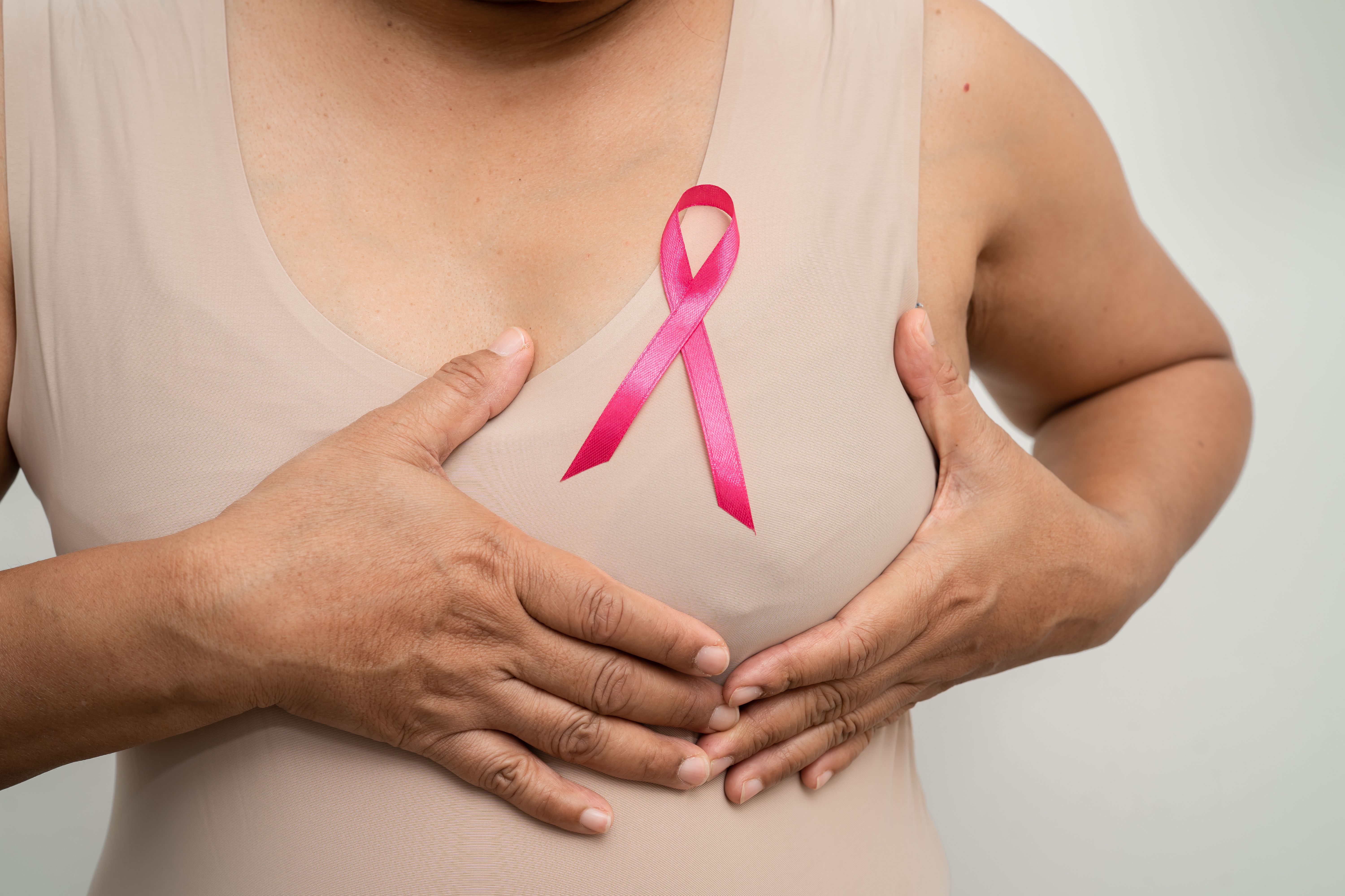 Descubren por qué la metástasis se extiende al hueso en el cáncer de mama