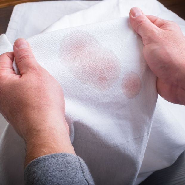 Cómo eliminar las manchas más comunes de la ropa