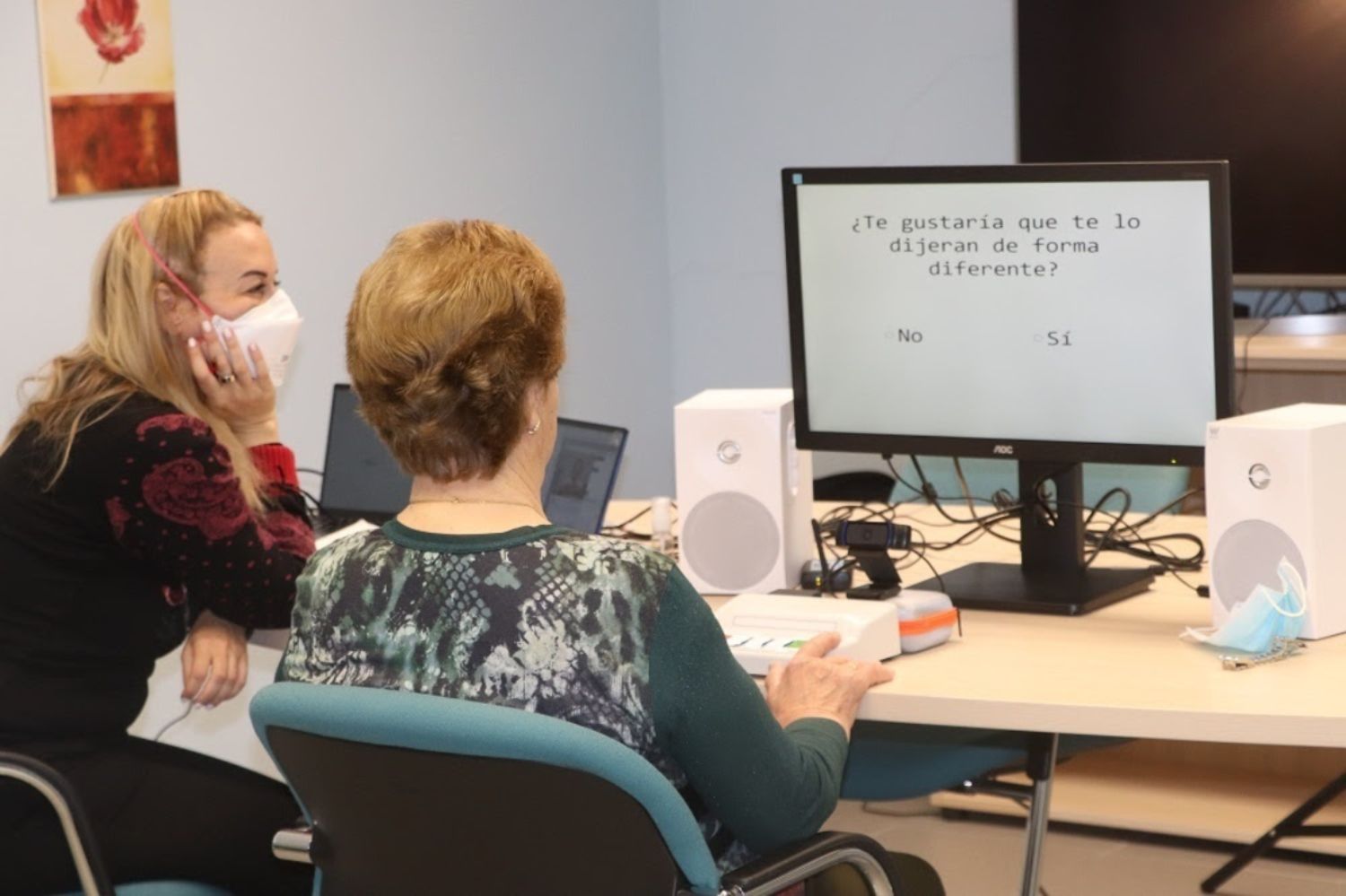 ¿Cómo hablar a una persona con alzhéimer? Foto: Europa Press