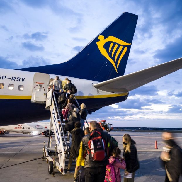 Vuela con Ryanair a Portugal y termina "en una gasolinera de Málaga"