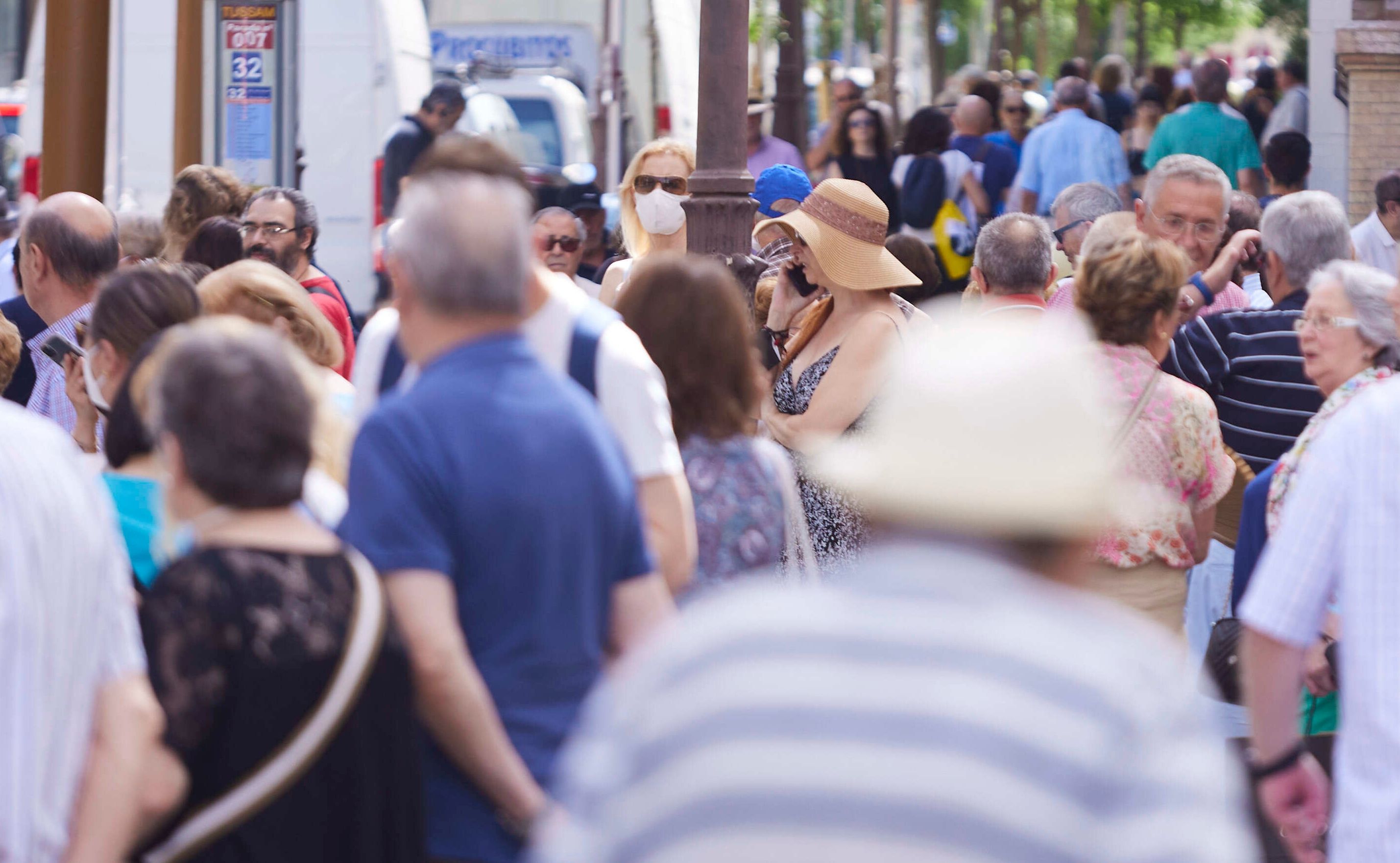 Destopar la base y la pensión máxima no solucionará el gasto por la jubilación del baby boom