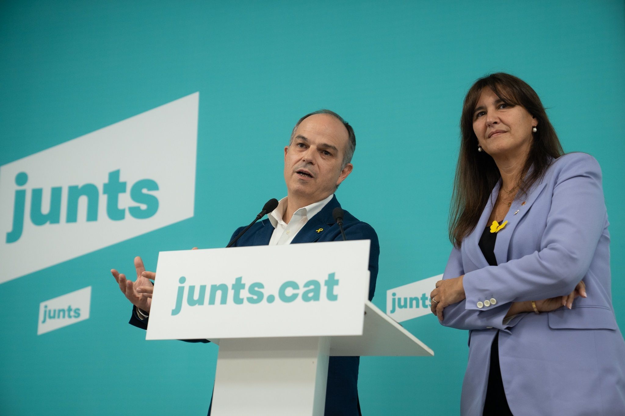 El Gobierno catalán se tambalea: Junts consultará en octubre a sus bases si sigue o no El Gobierno catalán se tambalea: Junts consultará en octubre a sus bases si sigue o no