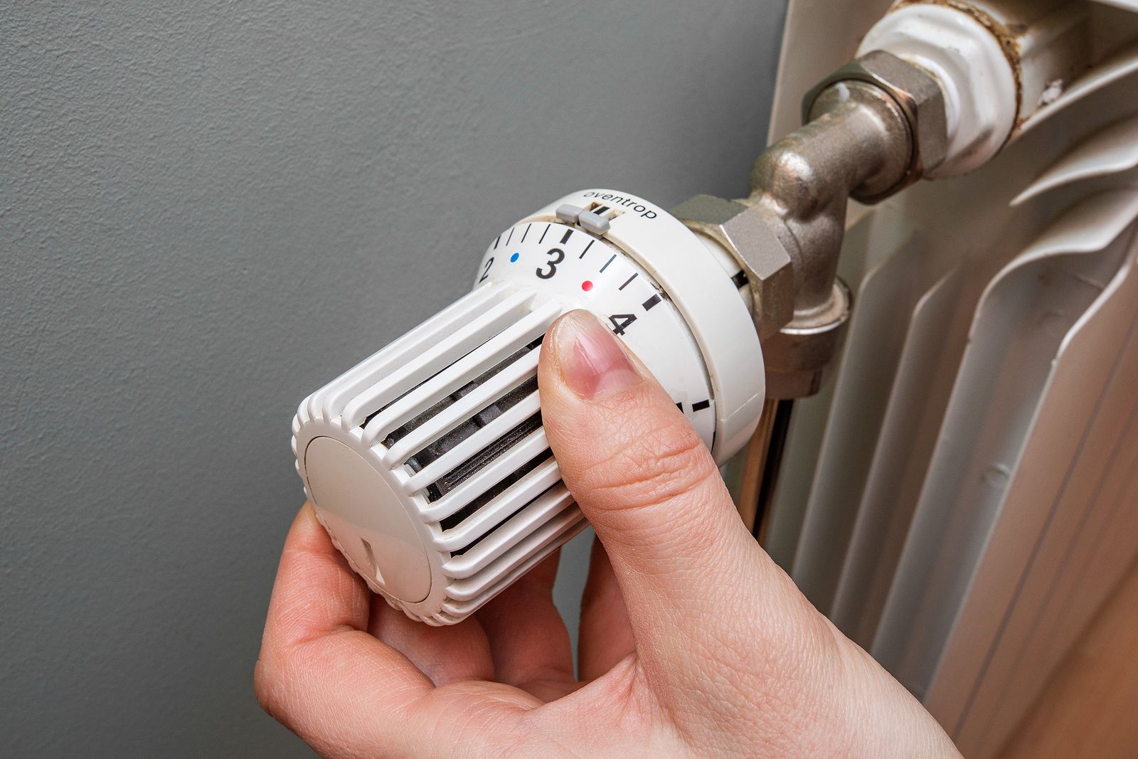 Apagar y encender la calefacción o mantenerla al mínimo: ¿con qué opción se ahorra más?(BigStock)