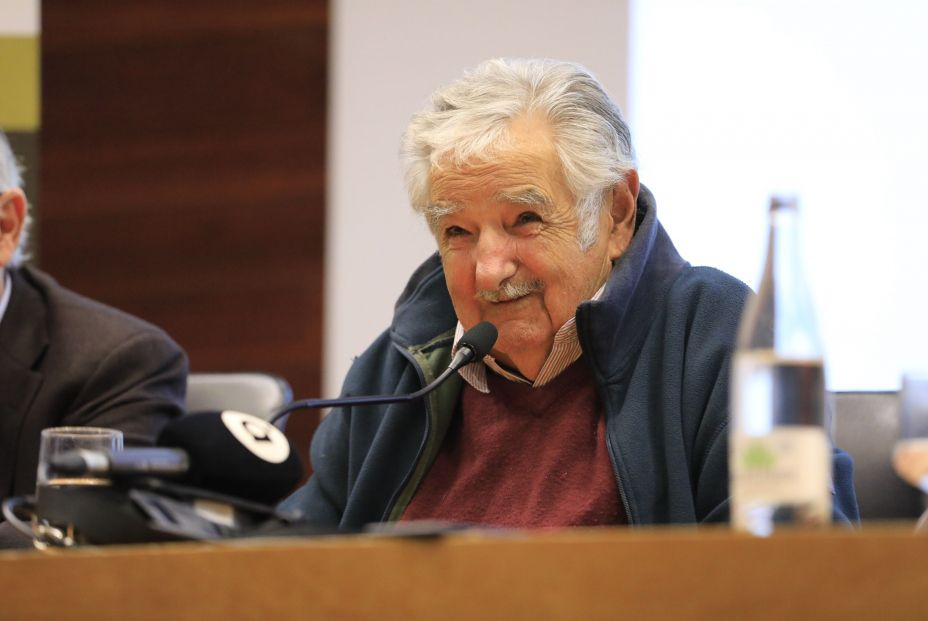 El emotivo discurso de José Mujica: "Pertenezco a un tiempo que se va" Foto: Europa Press El emotivo discurso de José Mujica: "Pertenezco a un tiempo que se va" Foto: Europa Press