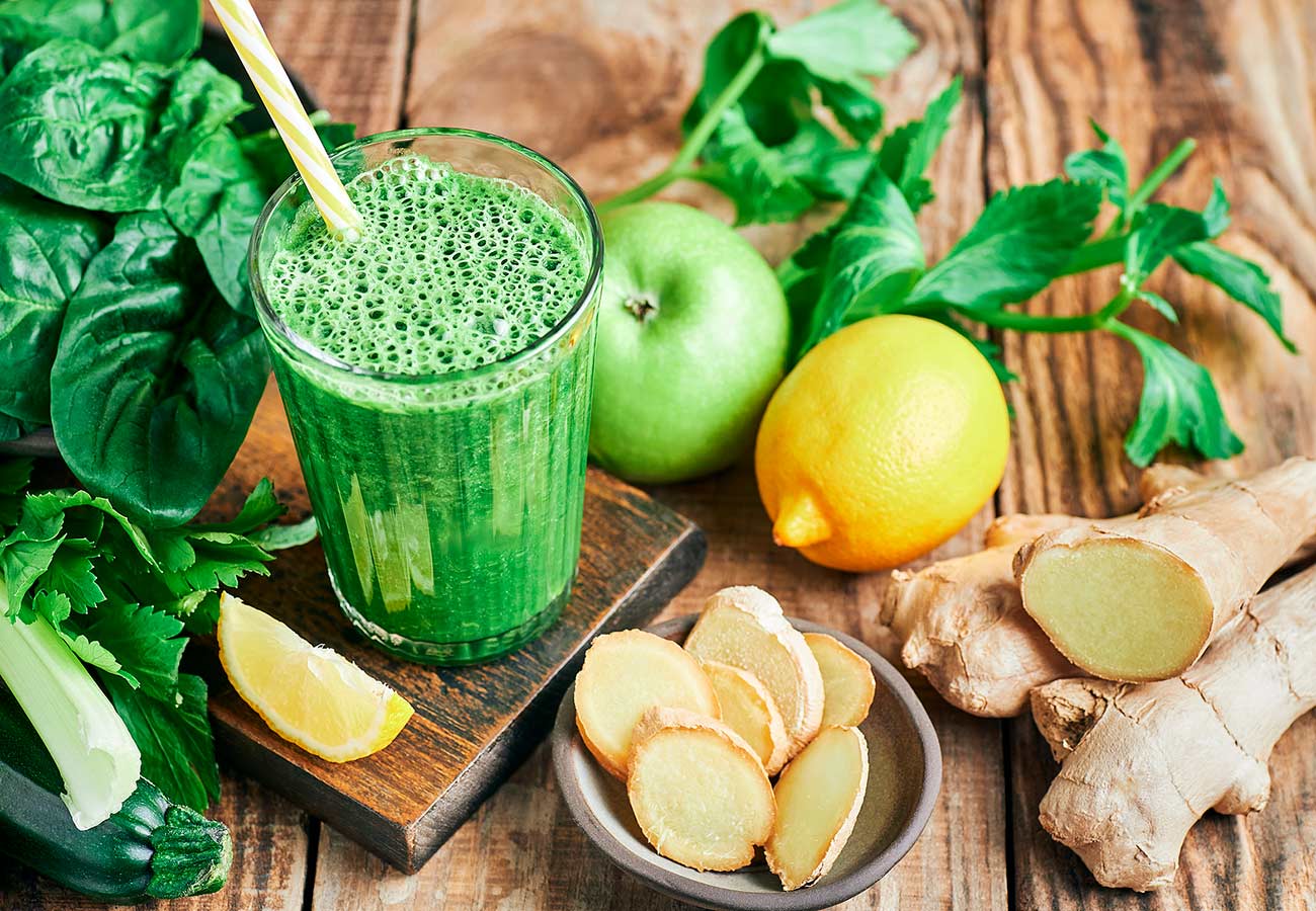 Smoothie o batido verde de manzana. Foto:  bigstock