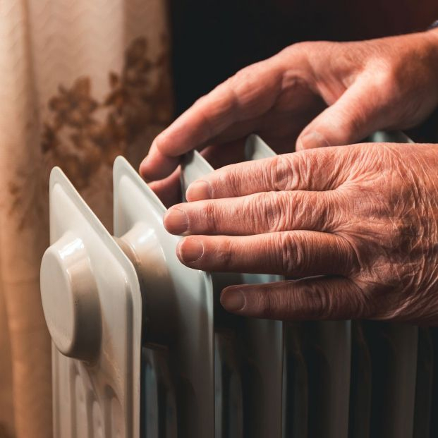 Las medidas de ahorro energético que afectan a tu bolsillo: calderas, nueva factura, bono social...