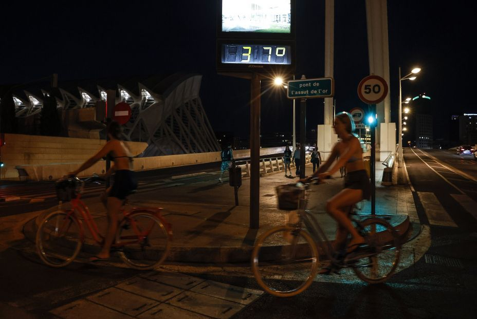 El verano en España ahora dura 40 días más que en los años 80 El verano en España ahora dura 40 días más que en los años 80