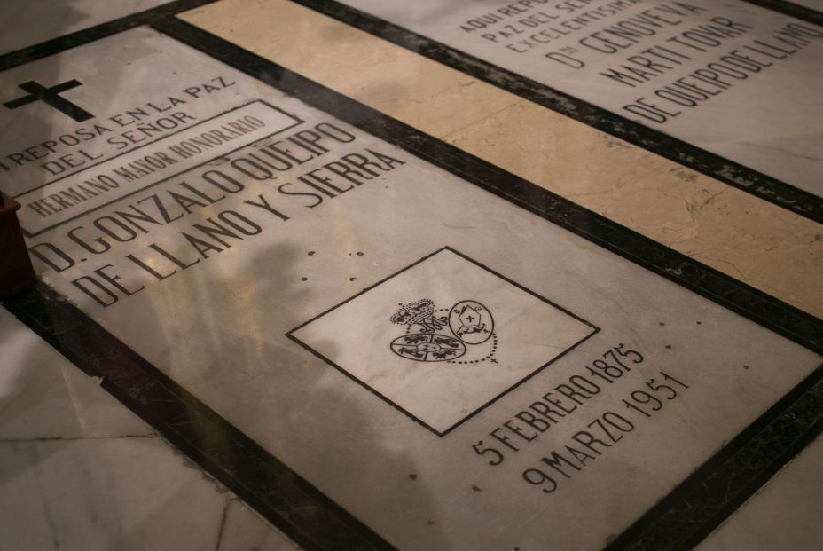 El Gobierno ordena que los restos de Queipo de Llano salgan "a la mayor brevedad" de la Macarena El Gobierno ordena que los restos de Queipo de Llano salgan "a la mayor brevedad" de la Macarena