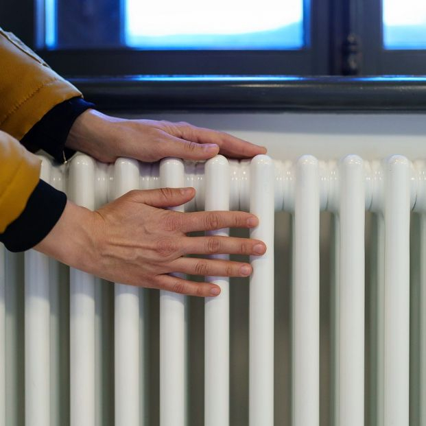 Calefacción: ¿es más barato tenerla apagada o al mínimo?