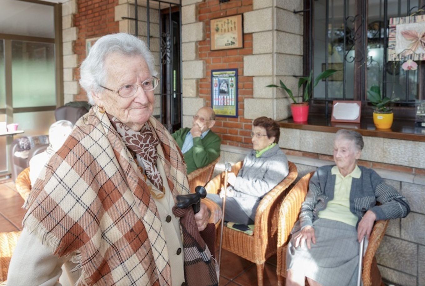 ¿Cuál es la edad mínima para acceder a una residencia?