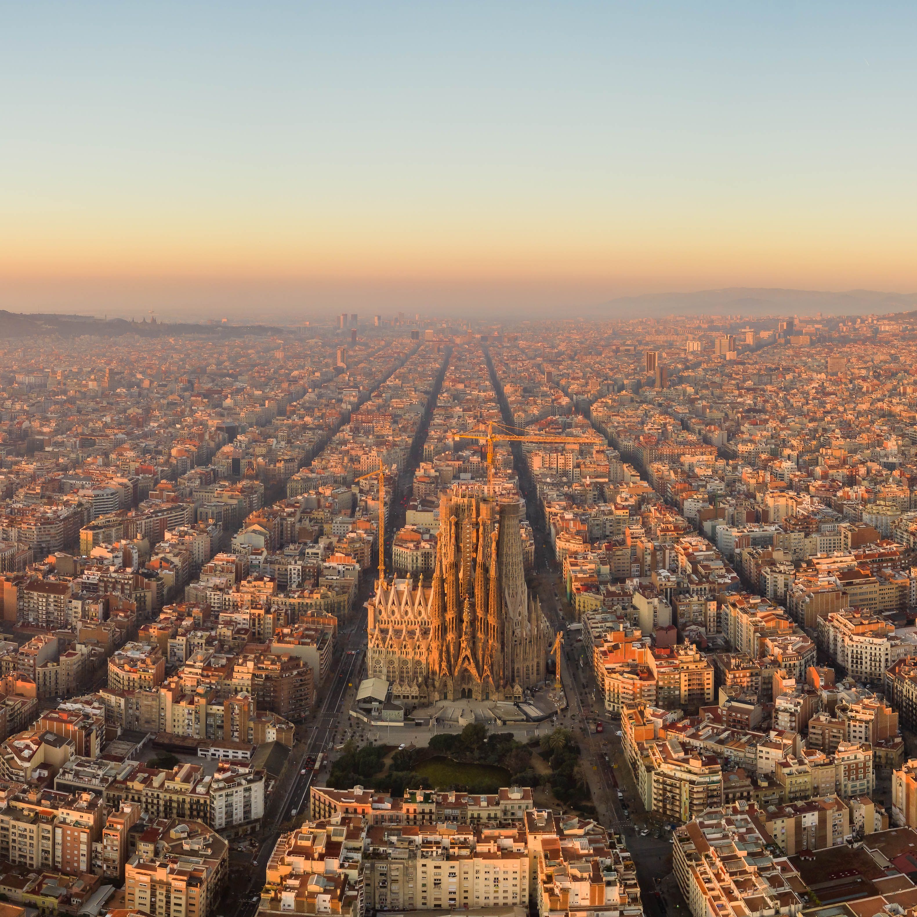Barcelona, Granada y A Coruña, las que más mejoran en el Índice de Salud de las Ciudades