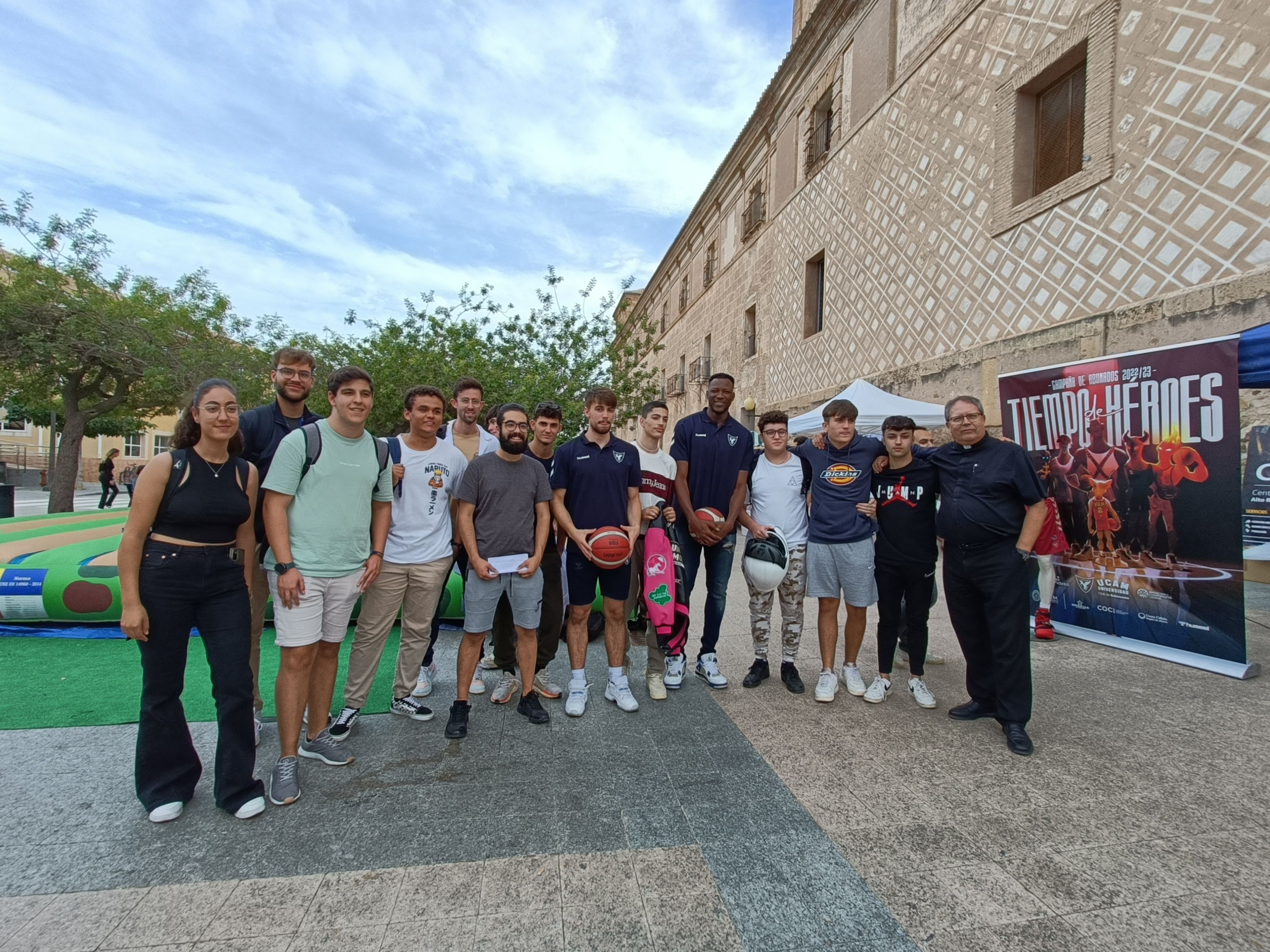 Gastronomía, deporte e idiomas se dan cita en la Bienvenida Universitaria de la UCAM. Foto: UCAM/Europa Press 