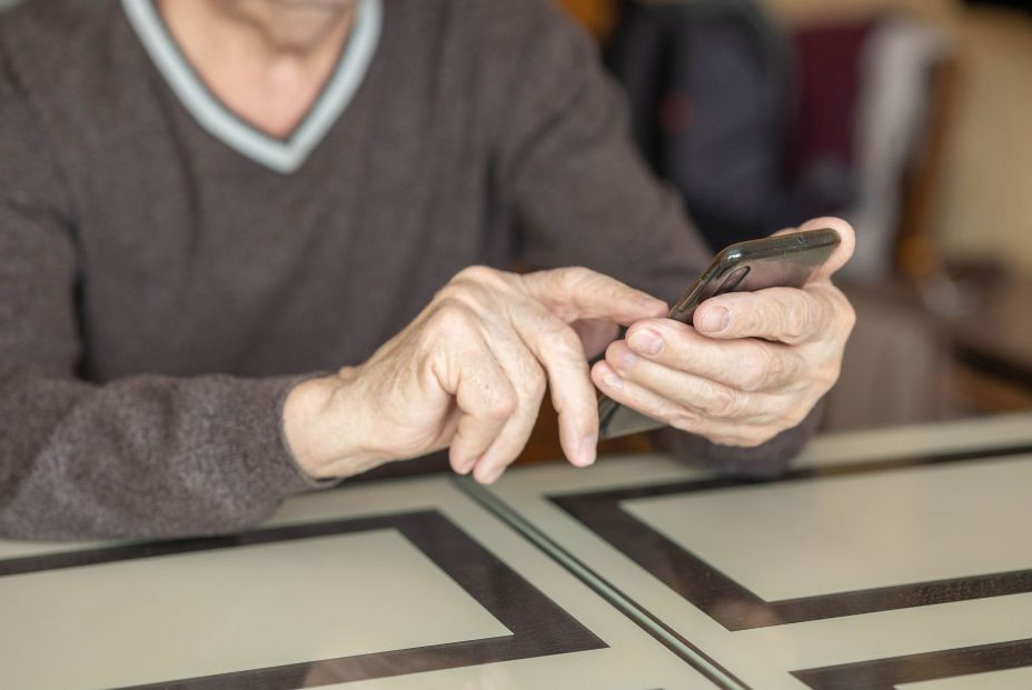 La Comunidad de Madrid actualiza la Tarjeta Sanitaria Virtual con un diseño más sencillo e intuitivo. Foto: Bigstock La Comunidad de Madrid actualiza la Tarjeta Sanitaria Virtual con un diseño más sencillo e intuitivo. Foto: Bigstock