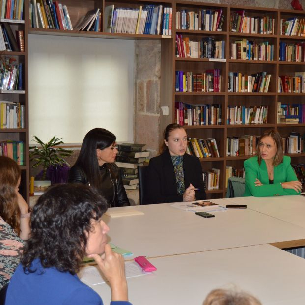 Galicia fomenta el intercambio de experiencias entre mayores y jóvenes con un nuevo programa. Foto: Xunta de Galicia