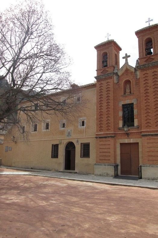 Monasterio de Santa Ana del Monte en Jumilla. Foto Wikipedia Monasterio de Santa Ana del Monte en Jumilla. Foto Wikipedia