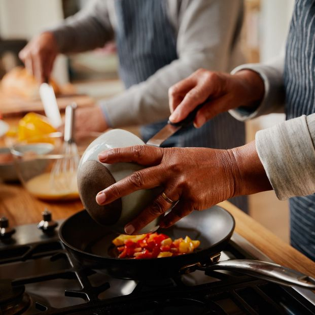 Trucos para mantener una buena higiene en la cocina y evitar intoxicaciones. Foto: Bigstock