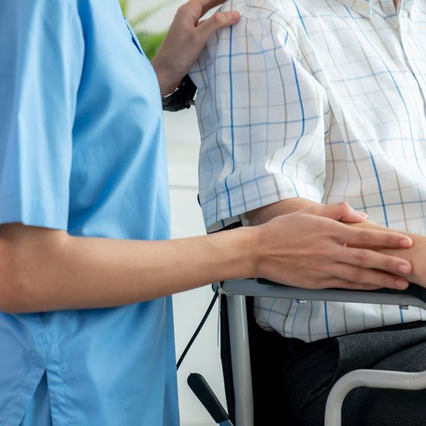 La esperanza de vida en buena salud sube en las CCAA que más invierten en sanidad La esperanza de vida en buena salud sube en las CCAA que más invierten en sanidad