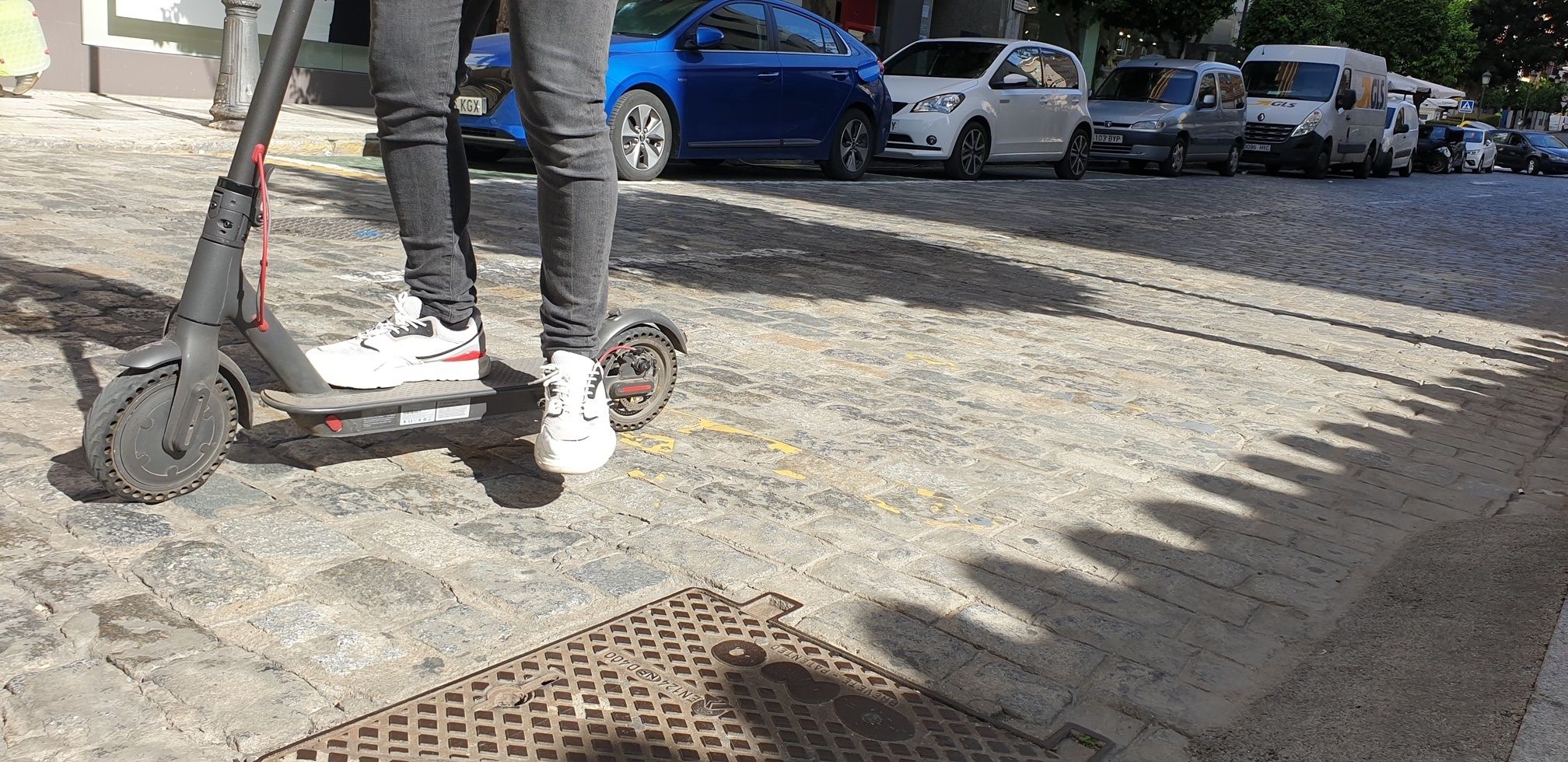 Muere un niño de 14 años que conducía un patinete eléctrico tras ser arrollado por un autobús