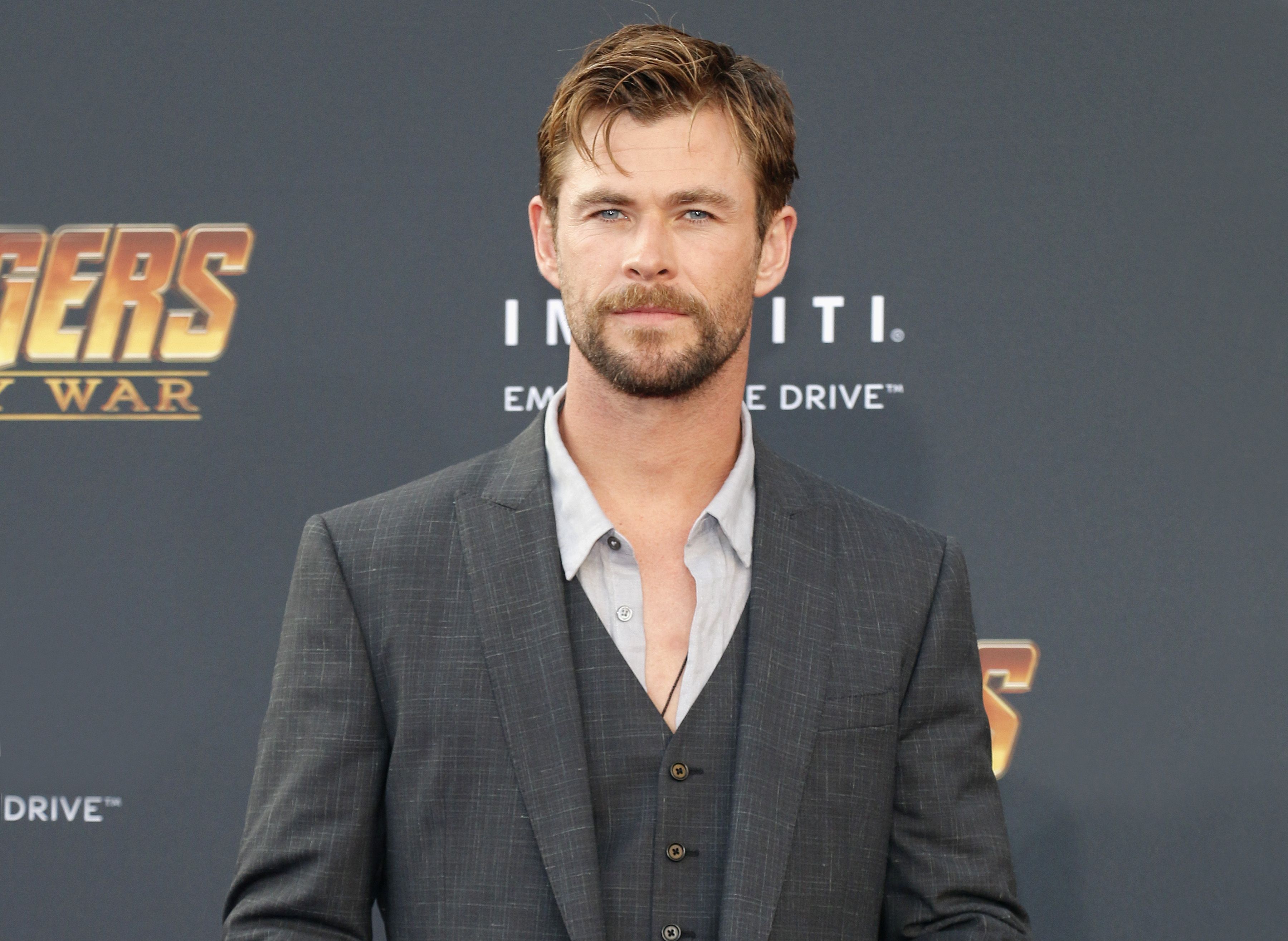 Chris Hemsworth deja el cine temporalmente tras descubrir su predisposición genética al alzhéimer