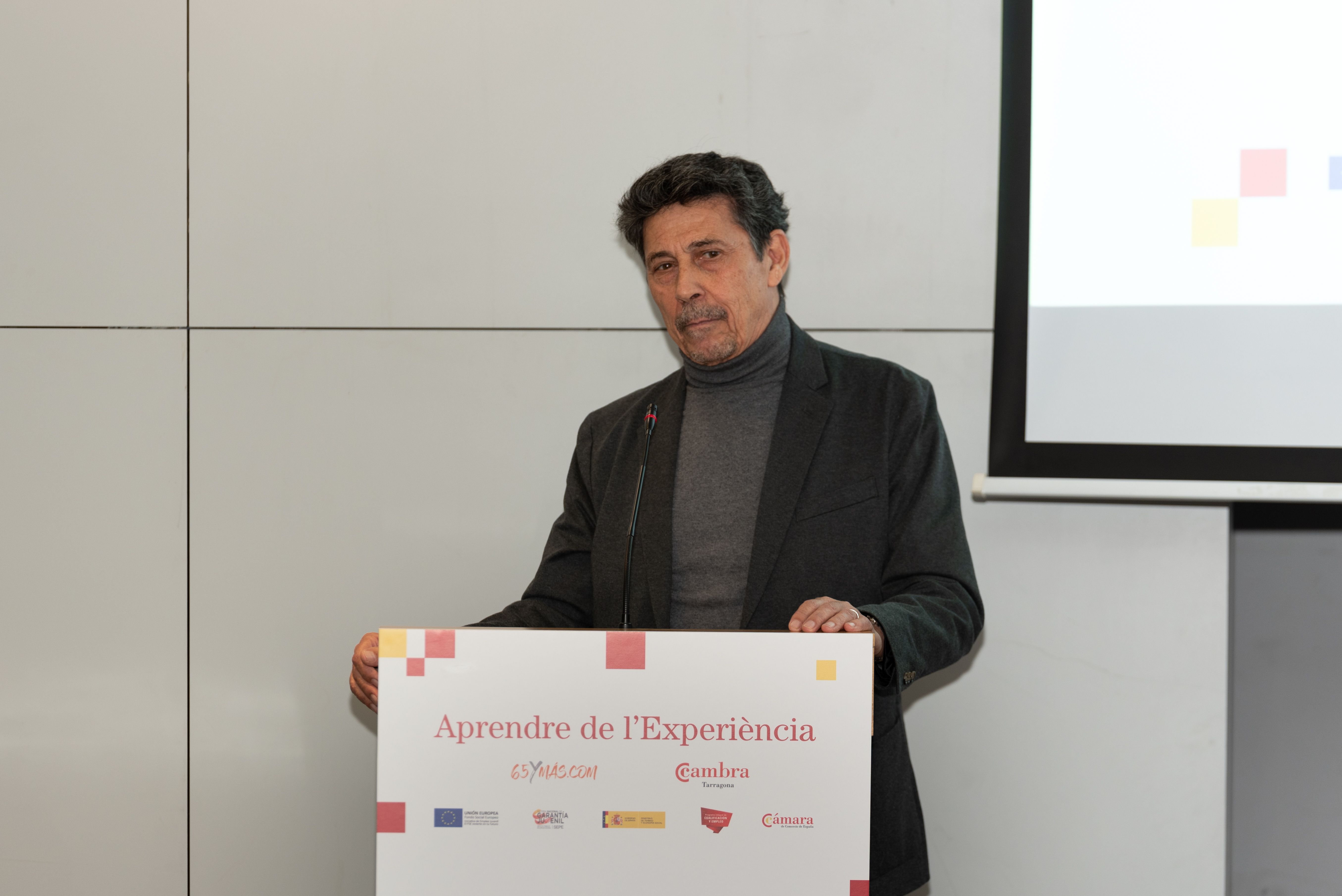 Manel Castaño: "Jóvenes, adultos y mayores deben respetarse. El respeto intergeneracional es clave"