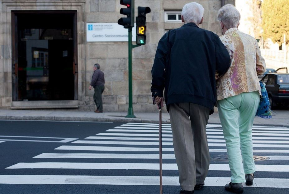 El Covid recortó un año y medio la esperanza de vida en España