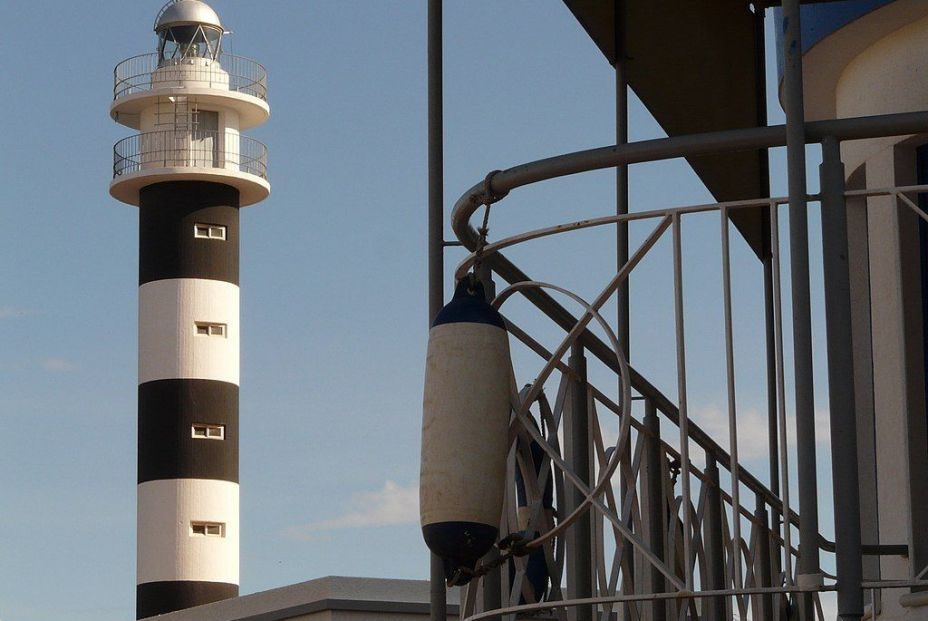 Faro de Águilas Wikipedia Faro de Águilas Wikipedia