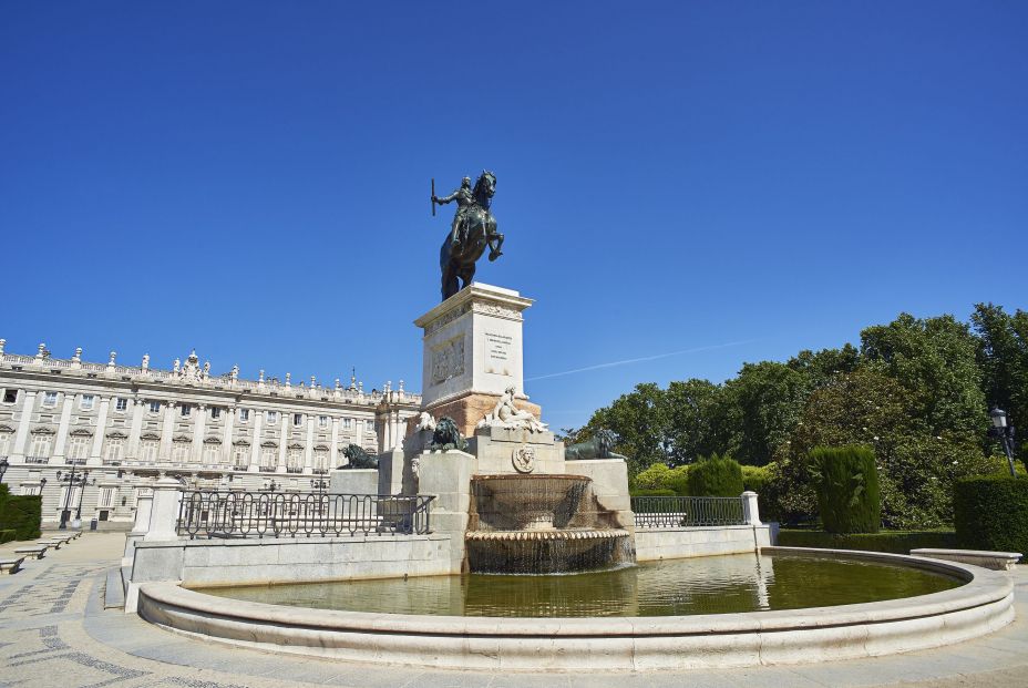 Plaza de Oriente