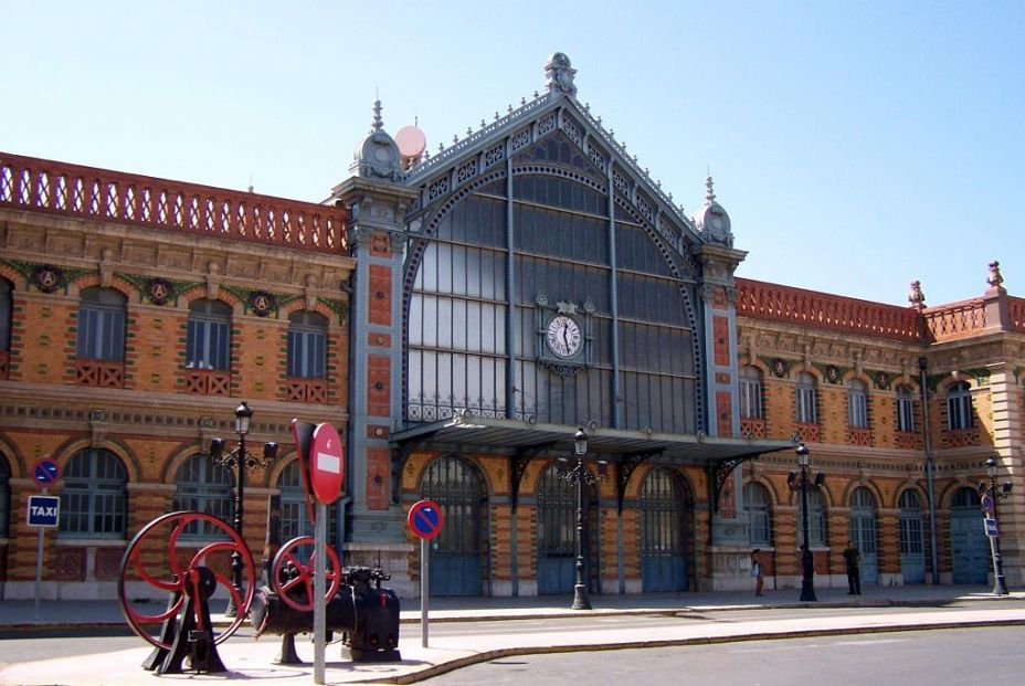 Estación de ferrocarril de Almería Foto Wikipedia