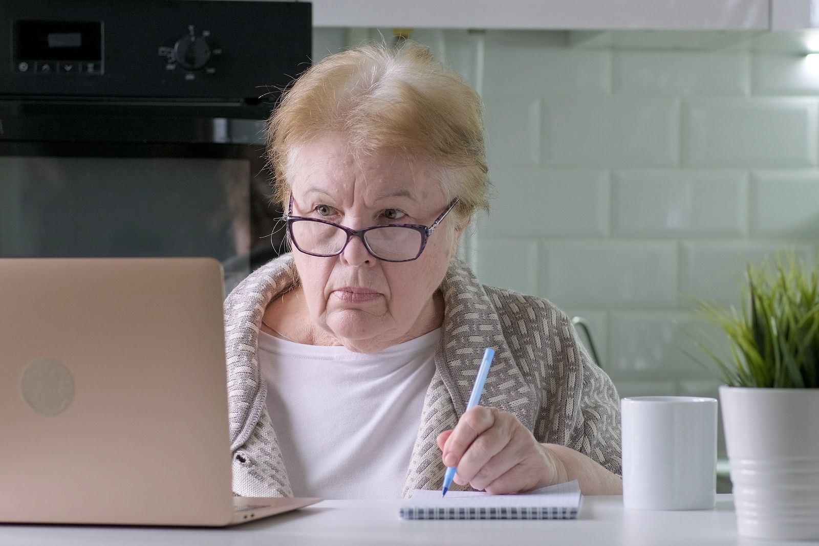 Las mujeres empeorarán su pensión si el periodo de cálculo sube a 30 años