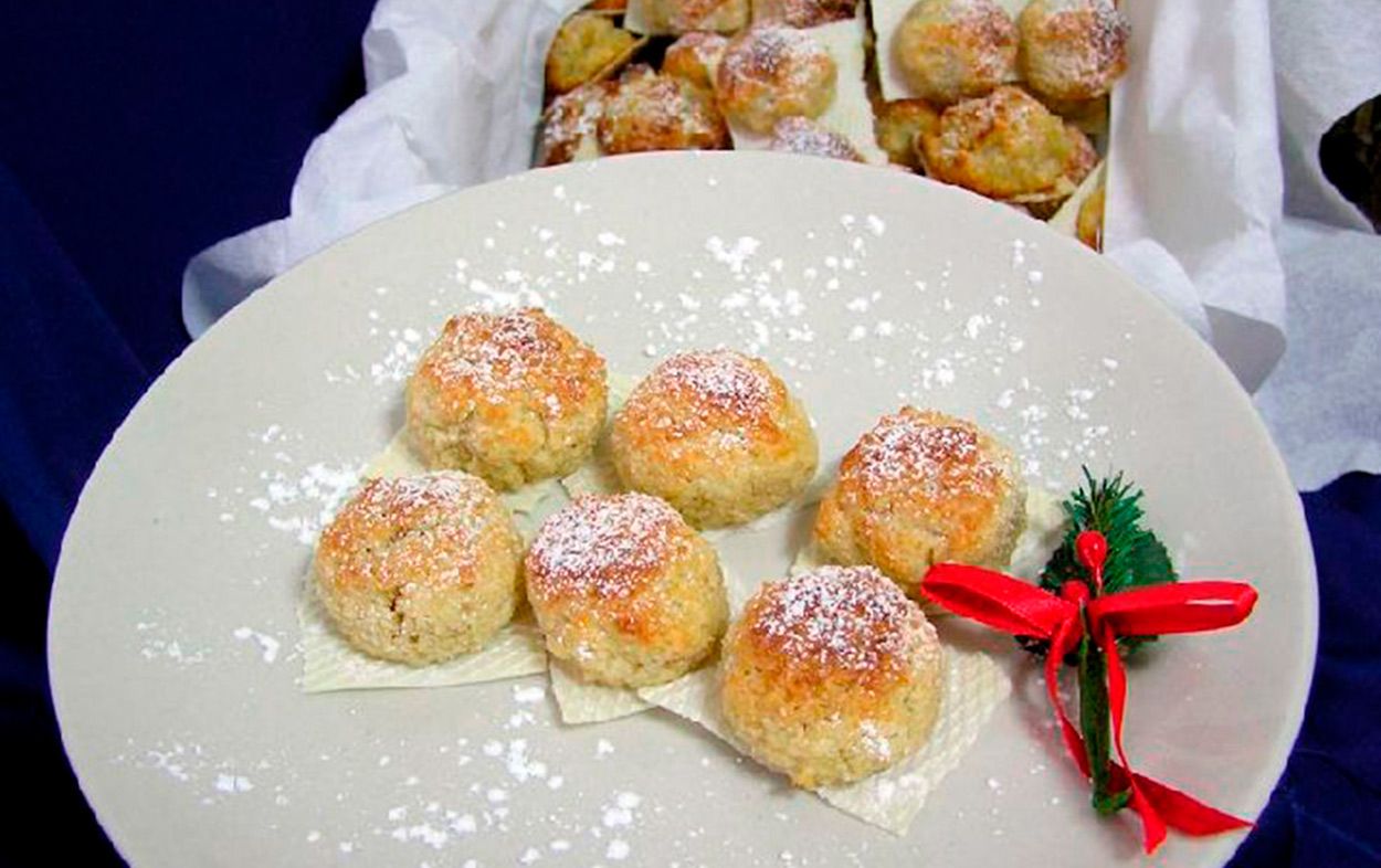 Receta de cristóbalas o almendrados.Foto: Región de Murcia