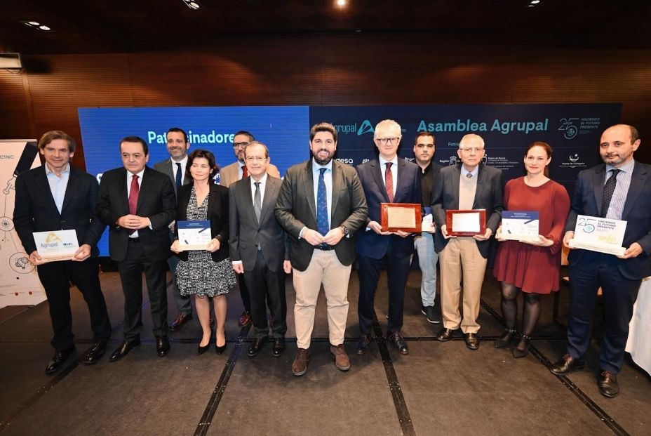 Clausura de la Asamblea General de la Agrupación de Empresas de la Alimentación de Murcia, Alicante y Albacete (Agrupal). Foto CARM