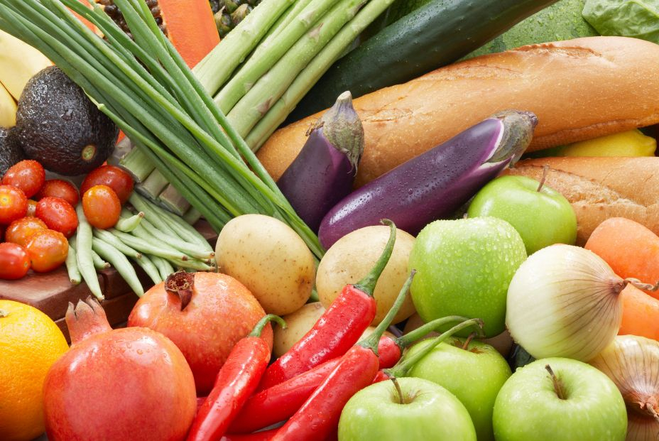 La OCU pide suprimir temporalmente el IVA a los alimentos básicos más saludables