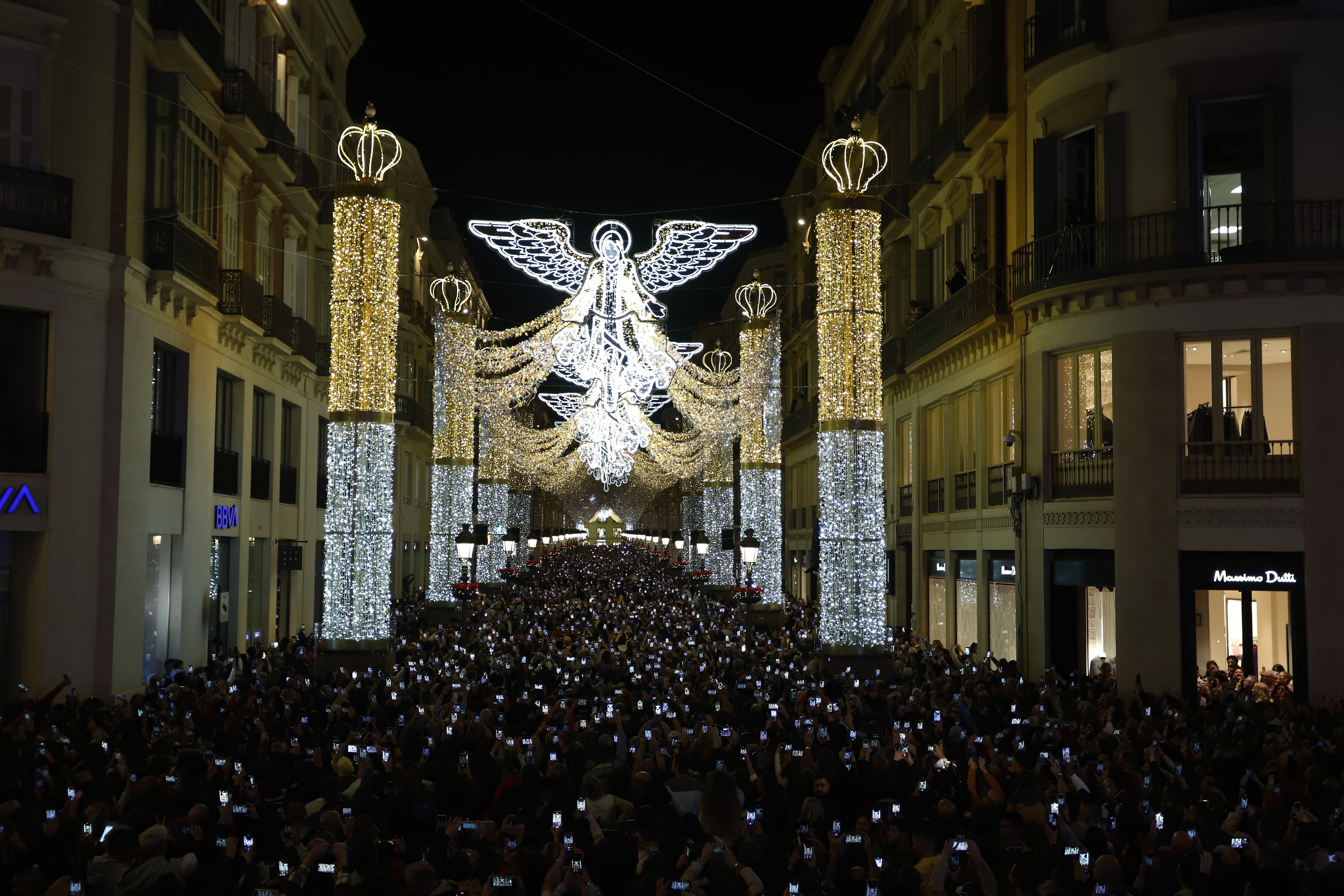 Andalucía: recorridos gratis en taxi por el alumbrado navideño para mayores y niños enfermos