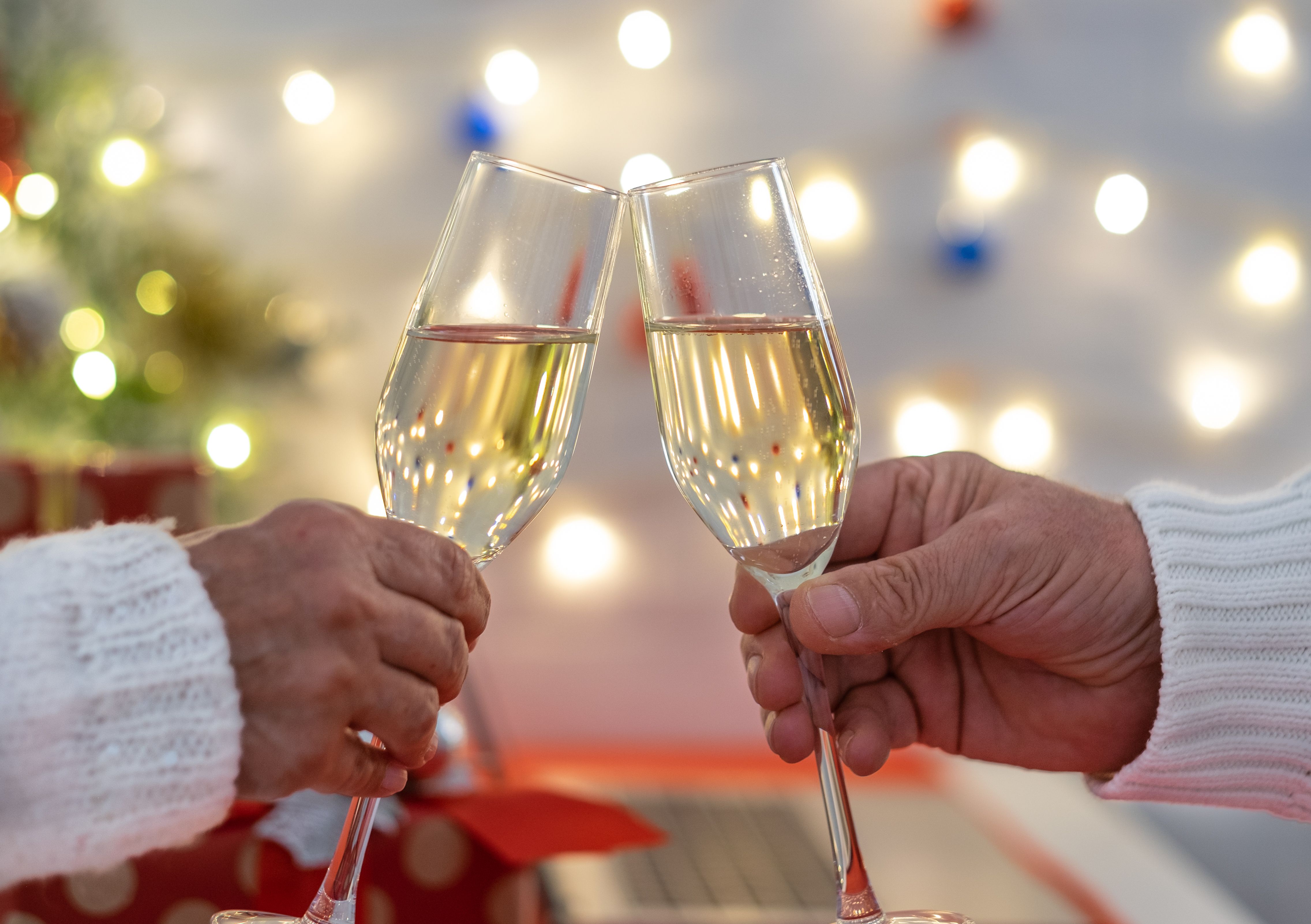 Los mejores cavas de supermercado por menos de 3 euros para esta Navidad. Foto: Bigstock Los mejores cavas de supermercado por menos de 3 euros para esta Navidad. Foto: Bigstock