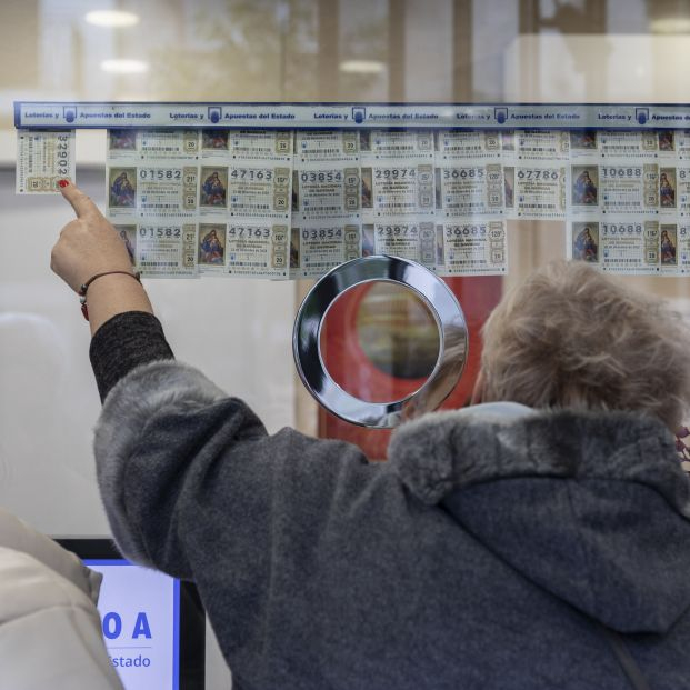 Los mayores de 65 años juegan más de 645 millones de euros en la Lotería de Navidad