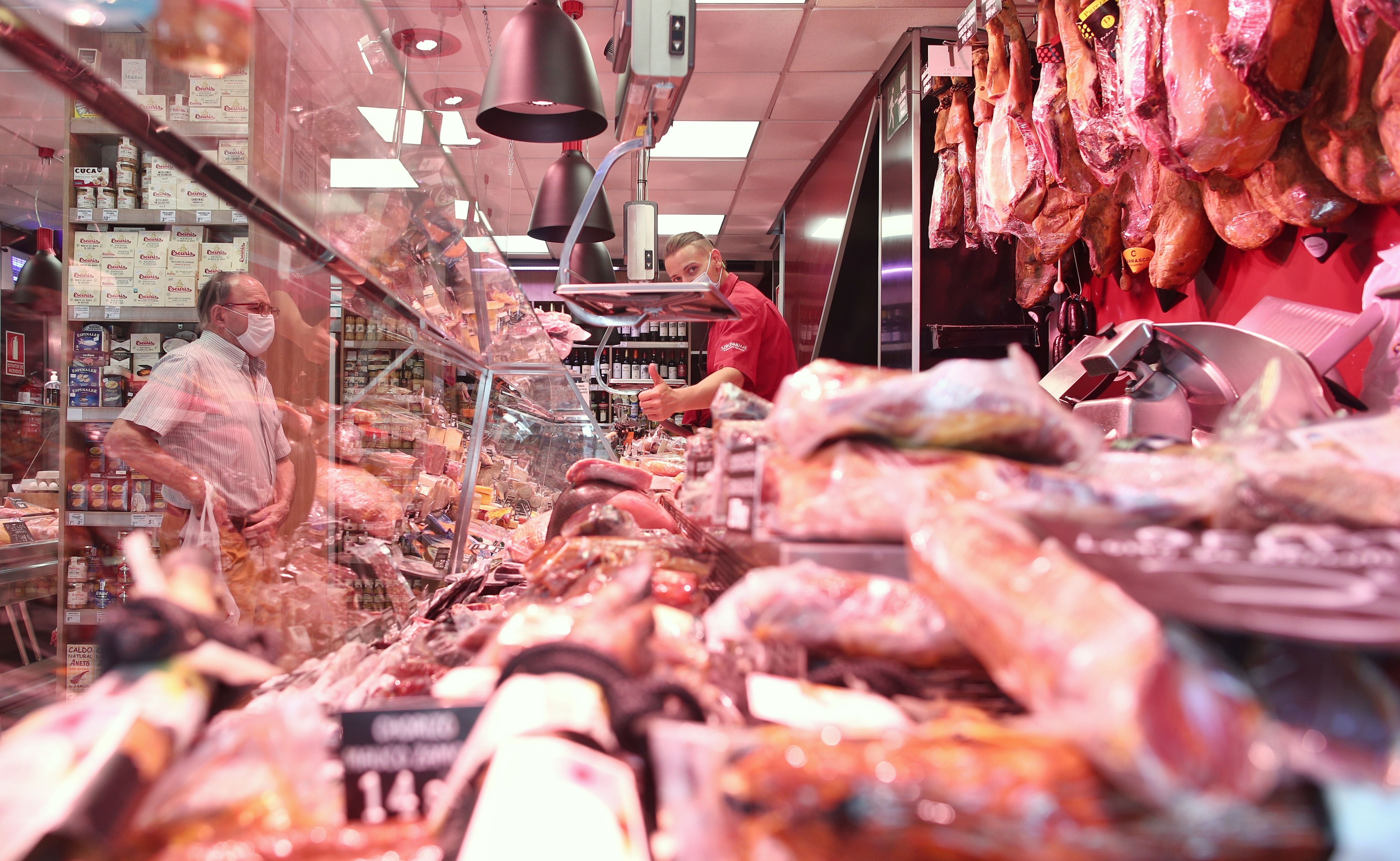 Los sectores de la carne y el pescado claman por una bajada del IVA de sus productos