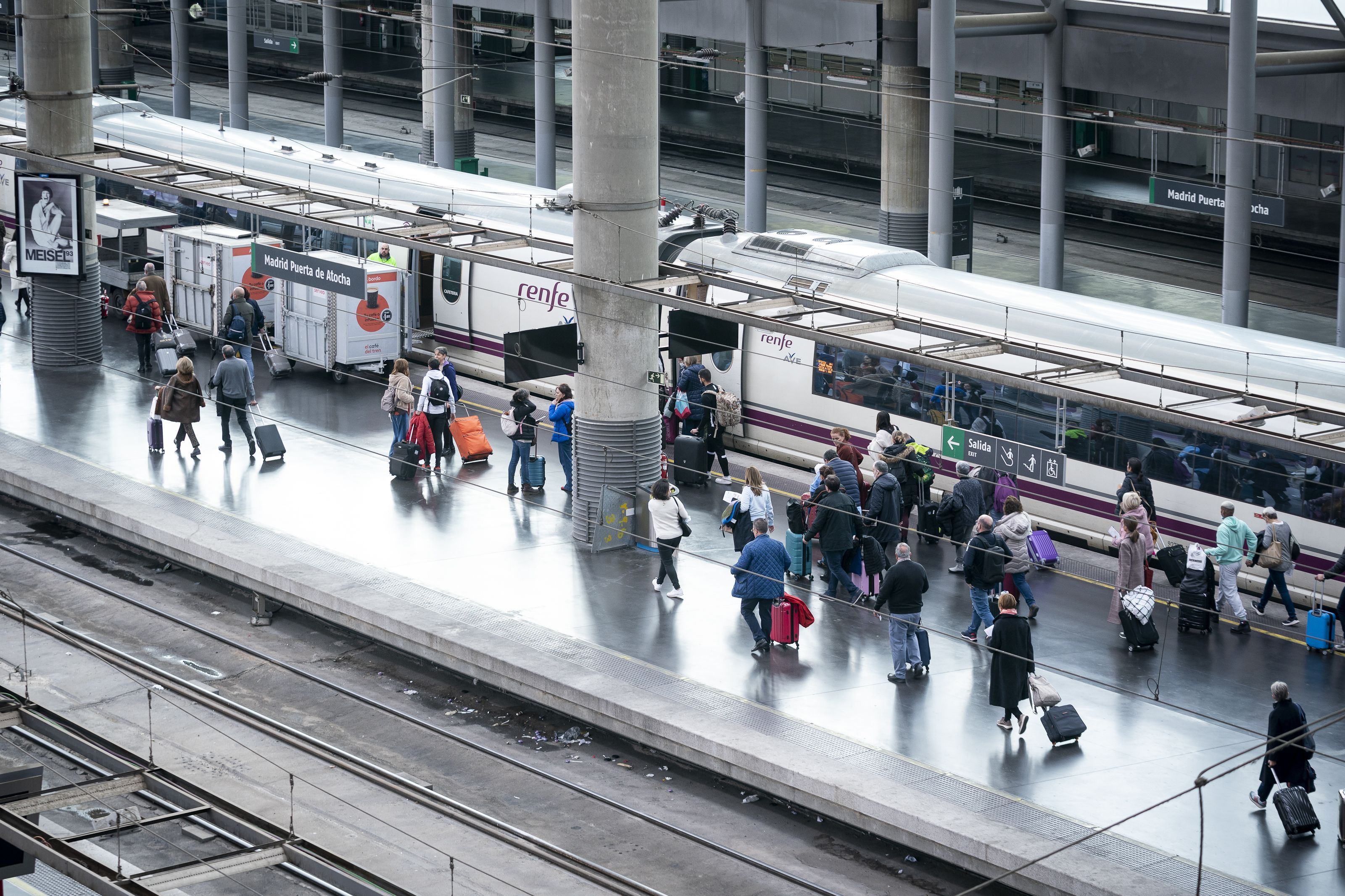 Los 5 trucos de la Guardia Civil para que no te roben cuando vas en trasporte público