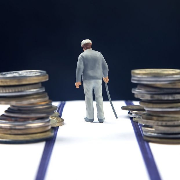 Retos pendientes para 2023: la segunda pata de la reforma de pensiones y la subida del SMI. Foto: Bigstock